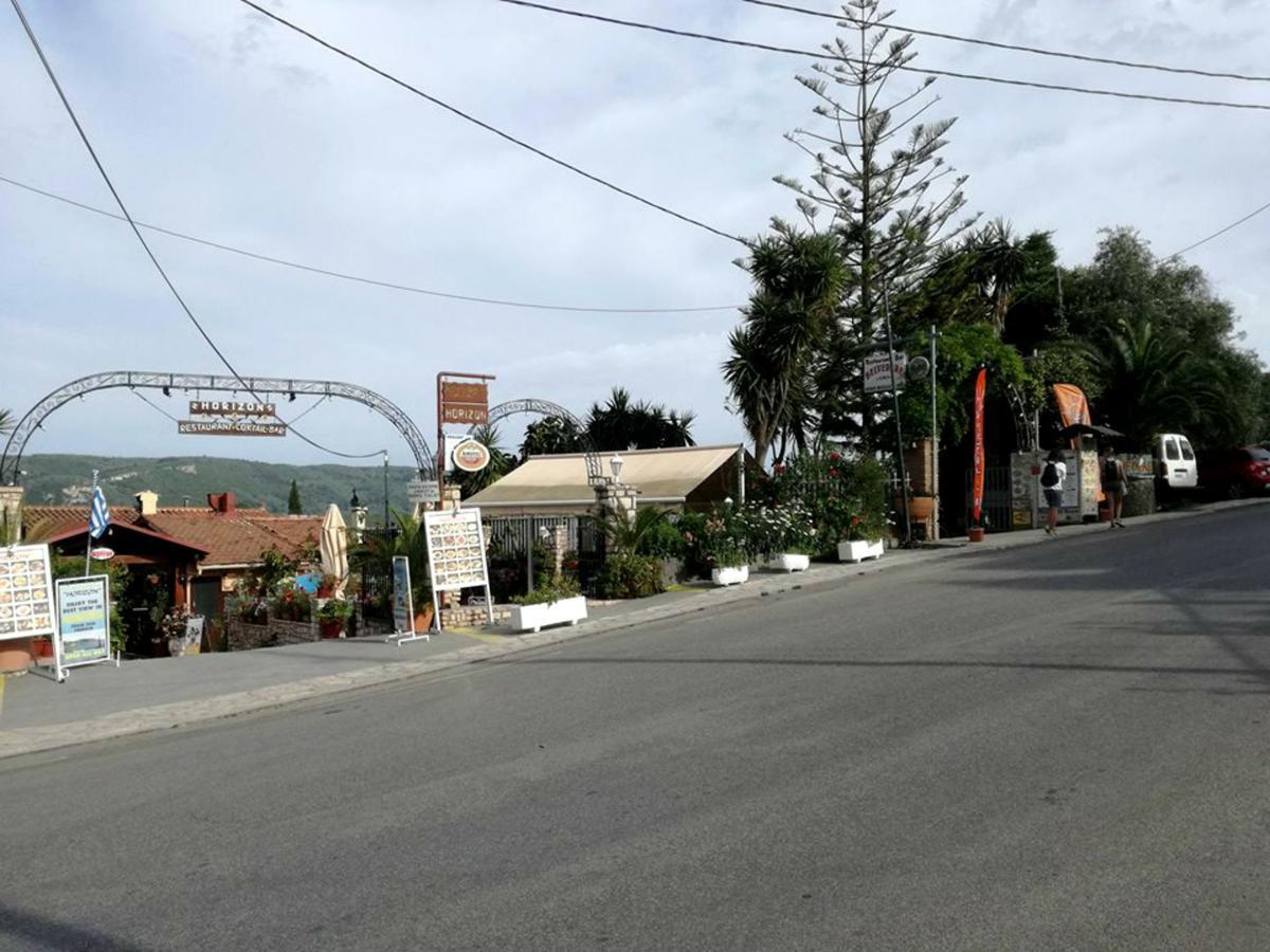 帕莱欧卡斯提撒Sea Breeze公寓 外观 照片